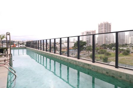 Apartamento à venda com 67m², 2 quartos e 1 vagaÁrea comum - Piscina