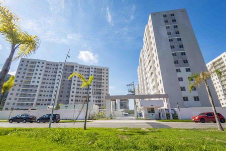 Apartamento à venda com 60m², 3 quartos e 1 vaga Apartamento à venda com 60m², 3 quartos e 1 vagaFachada