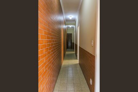 Corredor de casa para alugar com 2 quartos, 80m² em Piedade, Rio de Janeiro