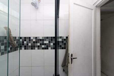 Casa à venda com 149m², 4 quartos e 3 vagasBanheiro 1