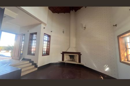 Sala 2 de casa de condomínio à venda com 5 quartos, 800m² em Residencial Vila Verde, Campinas