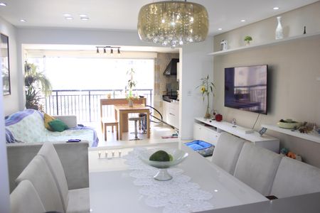 Apartamento à venda com 86m², 2 quartos e 1 vagaSala