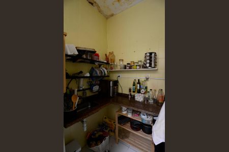 Casa à venda com 70m², 2 quartos e sem vaga Casa à venda com 70m², 2 quartos e sem vagaCozinha