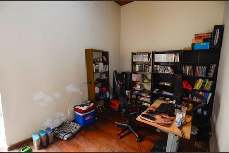 Casa à venda com 70m², 2 quartos e sem vaga Casa à venda com 70m², 2 quartos e sem vagaSala