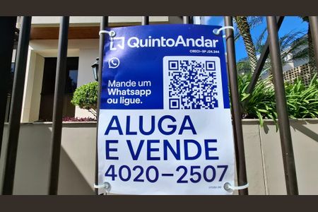 Apartamento à venda com 196m², 4 quartos e 3 vagas Apartamento à venda com 196m², 4 quartos e 3 vagasPlaquinha