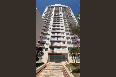 Apartamento para alugar com 77m², 3 quartos e 1 vaga Apartamento para alugar com 77m², 3 quartos e 1 vagaFachada do bloco