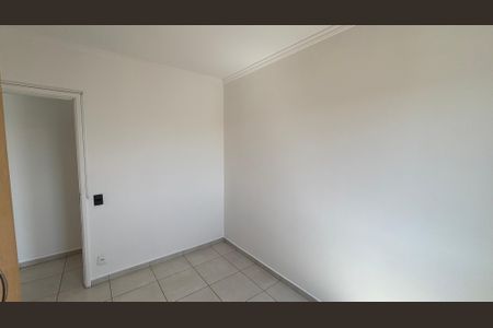 Apartamento para alugar com 77m², 3 quartos e 1 vaga Apartamento para alugar com 77m², 3 quartos e 1 vagaQuarto 1