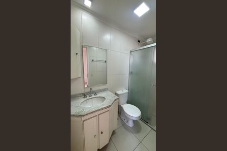 Apartamento para alugar com 77m², 3 quartos e 1 vaga Apartamento para alugar com 77m², 3 quartos e 1 vagaBanheiro da Suíte