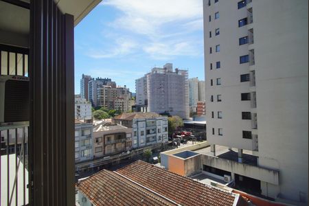 Vista de kitnet/studio para alugar com 1 quarto, 27m² em Auxiliadora, Porto Alegre