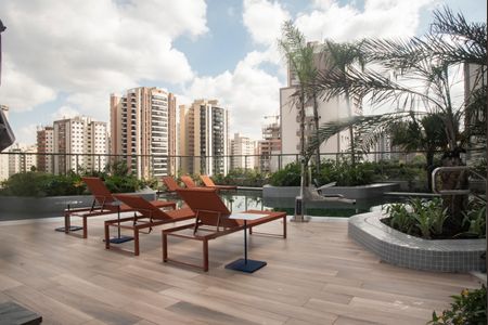 Apartamento à venda com 40m², 1 quarto e sem vagaÁrea comum - Piscina