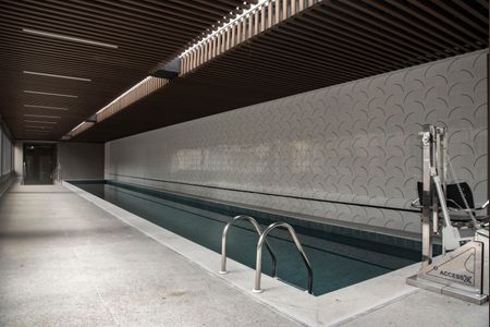 Apartamento à venda com 40m², 1 quarto e sem vagaÁrea comum - Piscina coberta