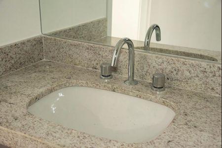 Apartamento à venda com 40m², 1 quarto e sem vagaBanheiro da Suíte