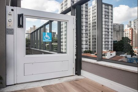 Apartamento à venda com 40m², 1 quarto e sem vagaÁrea comum - Piscina (Acesso PCD)