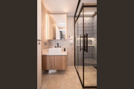 Apartamento à venda com 197m², 3 quartos e 3 vagasBanheiro da Suíte 2