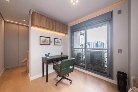 Apartamento à venda com 197m², 3 quartos e 3 vagasSuíte 3