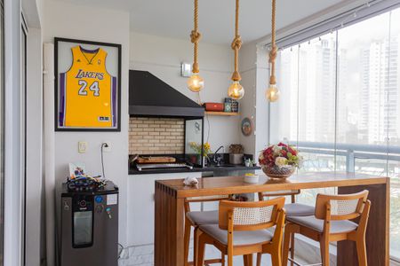 Apartamento à venda com 159m², 4 quartos e 2 vagas Apartamento à venda com 159m², 4 quartos e 2 vagasVaranda gourmet