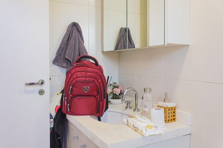 Apartamento à venda com 159m², 4 quartos e 2 vagas Apartamento à venda com 159m², 4 quartos e 2 vagasBanheiro da Suíte 2