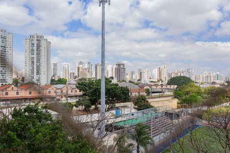 Apartamento à venda com 159m², 4 quartos e 2 vagas Apartamento à venda com 159m², 4 quartos e 2 vagasVista da Suíte 1