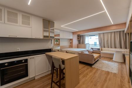 Studio de kitnet/studio para alugar com 1 quarto, 42m² em Consolação, São Paulo