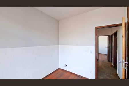 Quarto 1 de apartamento para alugar com 2 quartos, 70m² em Padre Eustáquio, Belo Horizonte
