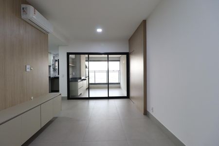 Apartamento para alugar com 74m², 2 quartos e 2 vagasSala