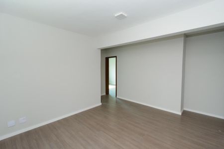 Sala de apartamento à venda com 4 quartos, 134m² em Inconfidentes, Contagem