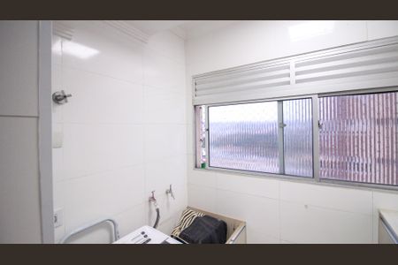 Apartamento à venda com 64m², 3 quartos e 1 vaga Apartamento à venda com 64m², 3 quartos e 1 vagaÁrea de Serviço