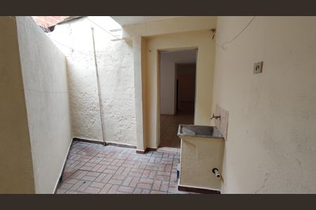 Área de Serviço de casa para alugar com 1 quarto, 55m² em Parque Sao Francisco, Ferraz de Vasconcelos
