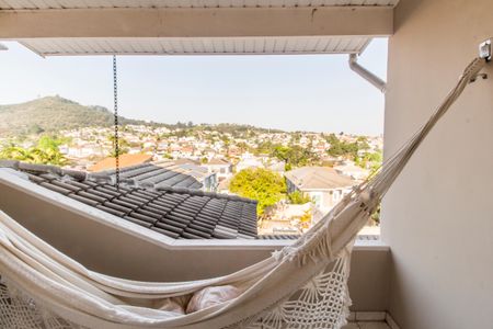 Casa à venda com 400m², 4 quartos e 4 vagas Casa à venda com 400m², 4 quartos e 4 vagasVaranda da Sala 2