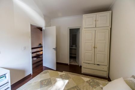 Casa à venda com 400m², 4 quartos e 4 vagas Casa à venda com 400m², 4 quartos e 4 vagasSuíte 2