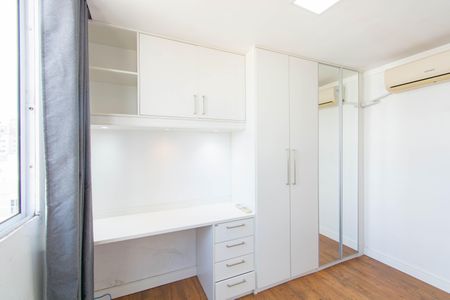 Apartamento à venda com 57m², 3 quartos e 1 vaga Apartamento à venda com 57m², 3 quartos e 1 vagaQuarto 2