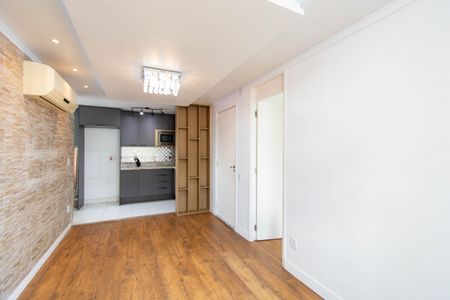 Apartamento à venda com 57m², 3 quartos e 1 vaga Apartamento à venda com 57m², 3 quartos e 1 vagaSala