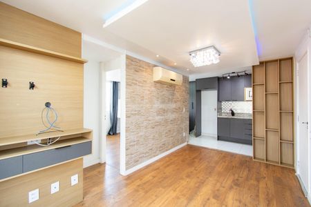 Apartamento à venda com 57m², 3 quartos e 1 vaga Apartamento à venda com 57m², 3 quartos e 1 vagaSala