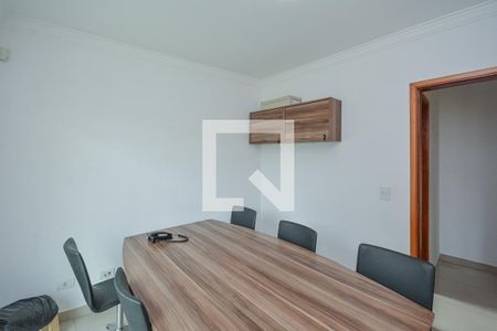 Casa à venda com 70m², 2 quartos e 2 vagas