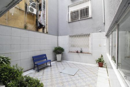 Apartamento à venda com 67m², 1 quarto e sem vagaÁrea comum