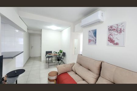Sala de apartamento para alugar com 2 quartos, 78m² em Gonzaga, Santos