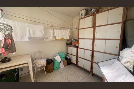 Casa à venda com 130m², 4 quartos e 4 vagas Casa à venda com 130m², 4 quartos e 4 vagasQuarto de Serviço