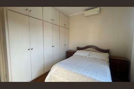Casa à venda com 130m², 4 quartos e 4 vagas Casa à venda com 130m², 4 quartos e 4 vagasQuarto 3