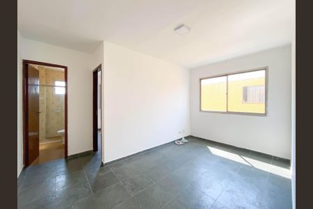 Apartamento para alugar com 45m², 1 quarto e 1 vagaSala