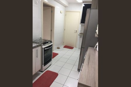 Apartamento à venda com 120m², 3 quartos e 2 vagas Apartamento à venda com 120m², 3 quartos e 2 vagasBanheiro