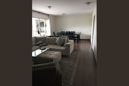 Apartamento à venda com 120m², 3 quartos e 2 vagas Apartamento à venda com 120m², 3 quartos e 2 vagasSala