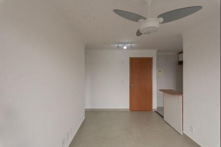Sala de apartamento para alugar com 2 quartos, 54m² em Jardim Nova Europa, Campinas