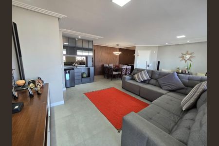 Apartamento à venda com 144m², 3 quartos e 3 vagas Apartamento à venda com 144m², 3 quartos e 3 vagasFoto 02