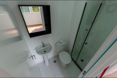 Apartamento à venda com 35m², 2 quartos e sem vaga Apartamento à venda com 35m², 2 quartos e sem vagaBanheiro