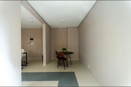 Apartamento à venda com 35m², 2 quartos e sem vaga Apartamento à venda com 35m², 2 quartos e sem vagaÁrea comum