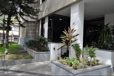 Apartamento à venda com 70m², 2 quartos e 1 vagaFachada