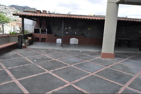 Apartamento à venda com 70m², 2 quartos e 1 vagaÁrea comum