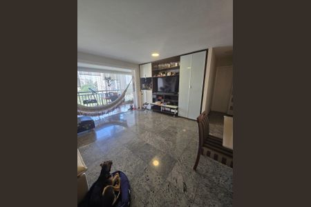 Apartamento à venda com 145m², 4 quartos e 3 vagasSALA