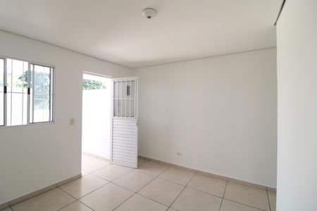Sala de casa para alugar com 1 quarto, 50m² em Socorro, São Paulo