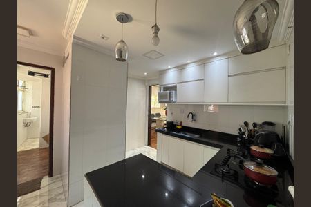 Apartamento à venda com 152m², 3 quartos e 2 vagas Apartamento à venda com 152m², 3 quartos e 2 vagasCozinha